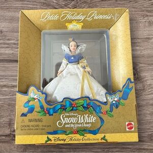Vintage 1990s Disney Snow White Petite Holiday Princess Mattel Ornament Doll NIB